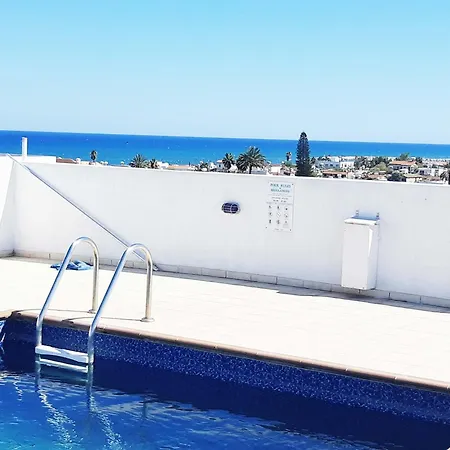 Sea View Floral - Swimming Pool- 2 Bedroom *