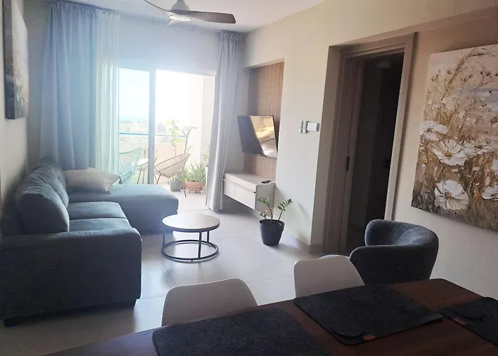 Apartment Sea View Floral - 2 Bedroom